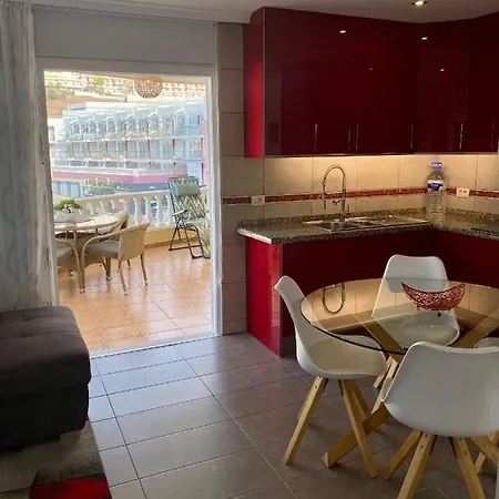 Relax And Enjoy With A View Of El Teide And Sea Appartamento