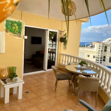 Relax And Enjoy With A View Of El Teide And Sea