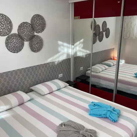 Relax And Enjoy With A View Of El Teide And Sea Puerto de Santiago (Tenerife)