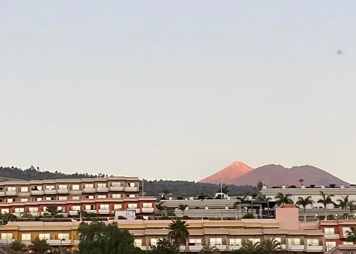 Relax And Enjoy With A View Of El Teide And Sea Puerto de Santiago